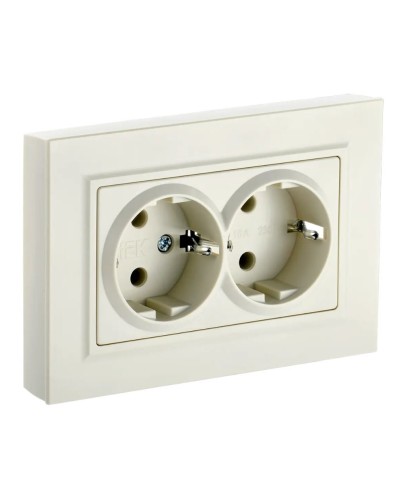 Розетка 2-местная с з/к РС12-3-БрКр бежевый BRITE (BR-R21-16-K10-F). Розетка с заземлением без защитных шторок в сборе. IEK в Новосибирске