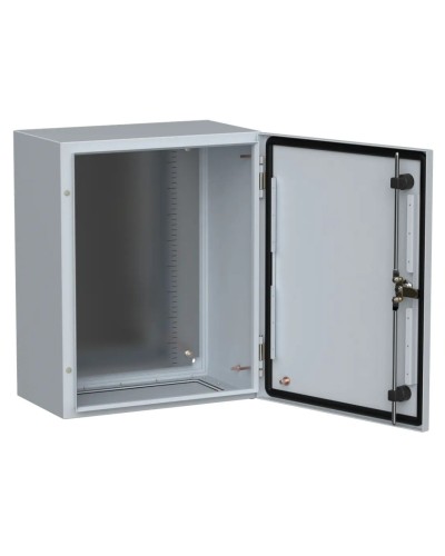 ЩМП-50.40.25 УХЛ1 IP66 500x400x250 TITAN 5 (TI5-10-N-050-040-025-66). Шкаф металлический с монтажной платой. IEK в Новосибирске