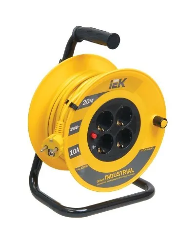 УК20 4 места, 20м (WKP15-16-04-20). Удлинитель на катушке Industrial. IEK в Новосибирске